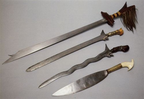 Bladed Weapons, Mindanao, 19th c., Museo Nacional De Antropología, Madrid.